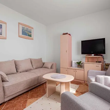 In - Istrien 44229 Porec